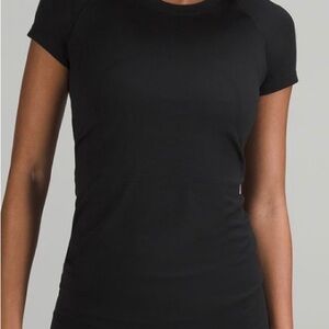 BLACK LULULEMON SWIFTLY TECH